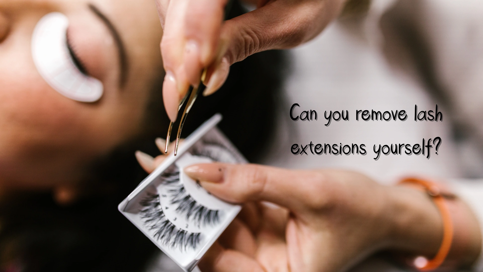 Can you remove lash extensions yourself